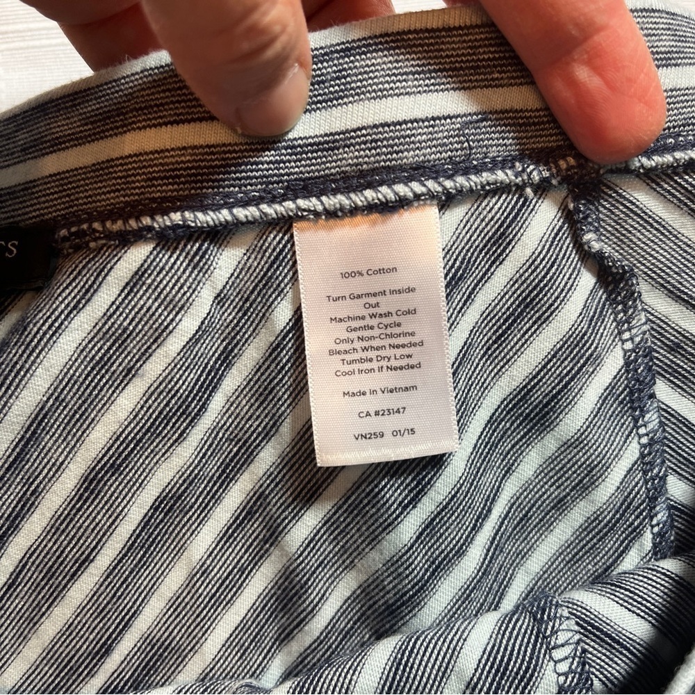 Talbots Navy & Light Blue Chevron A-Line Skirt Nautical Size 2Xp Coastal Grandma - Picture 5 of 5